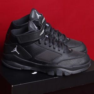 Jordan BCT MID 2 BG Size 7